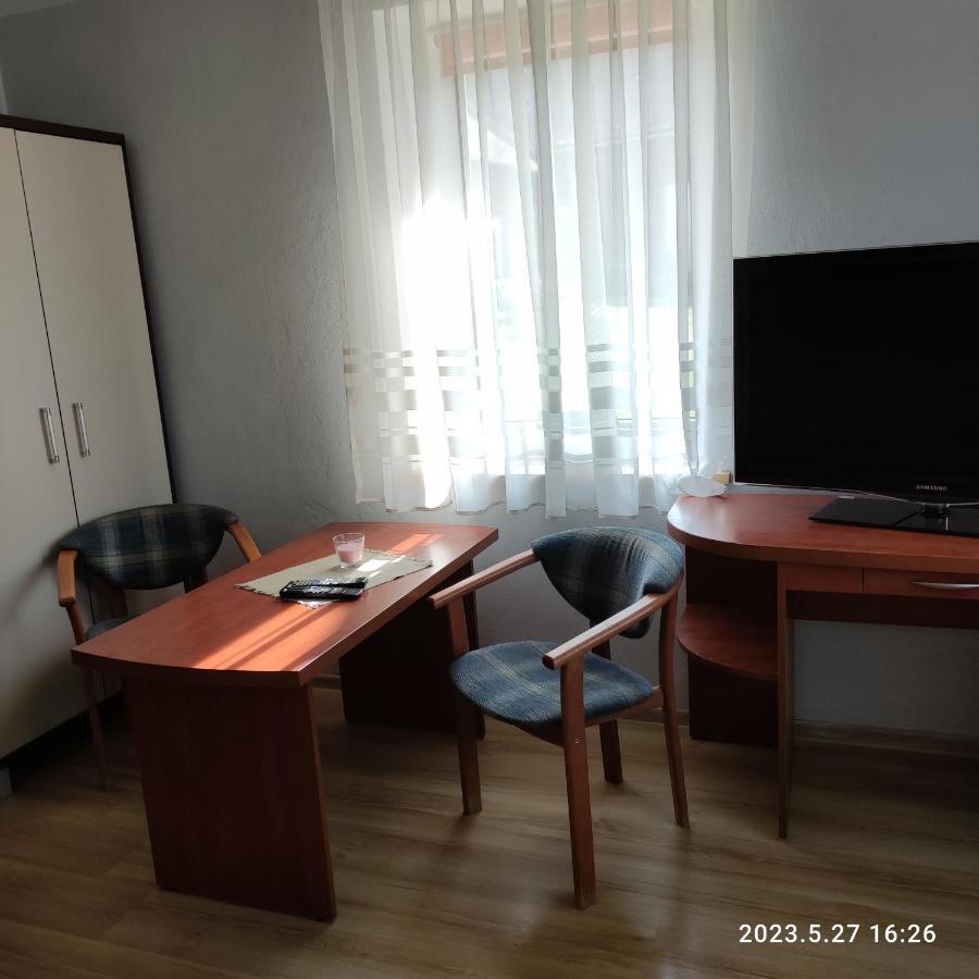 Apartament Pod Lipa Klodzko Exterior photo